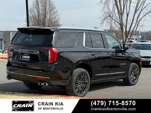 Used 2023 GMC Yukon Denali Ultimate image 7