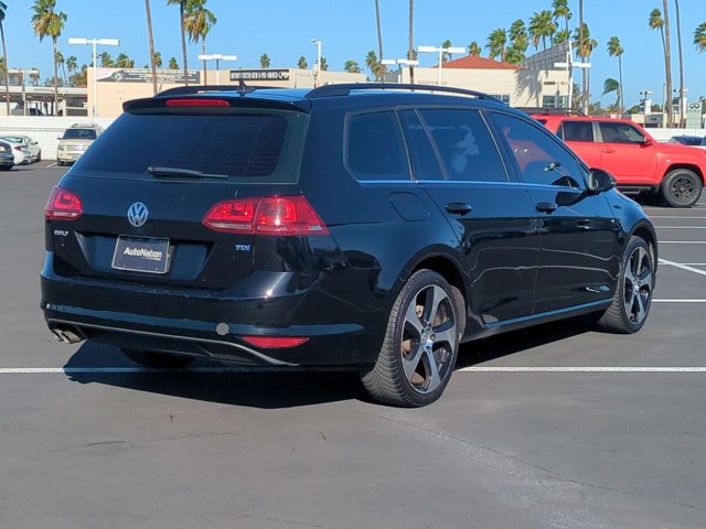 Used 2015 Volkswagen Golf TDI S FWD image 5