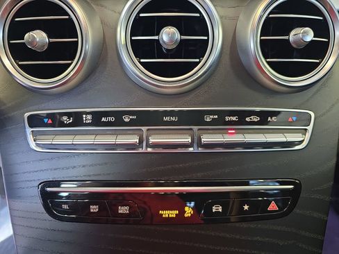 Certified 2020 Mercedes-Benz GLC 300 image 25