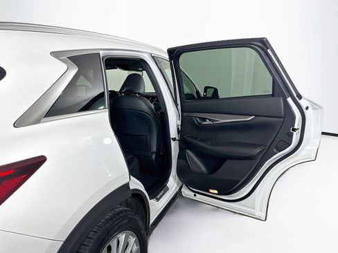 Used 2023 INFINITI QX50 Luxe AWD/4WD image 30