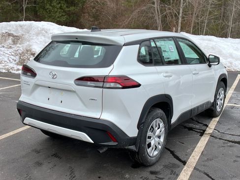 New 2026 Toyota Corolla Cross L image 5