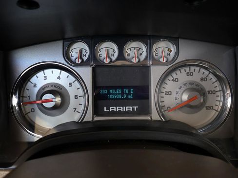 Used 2010 Ford F150 Lariat image 27