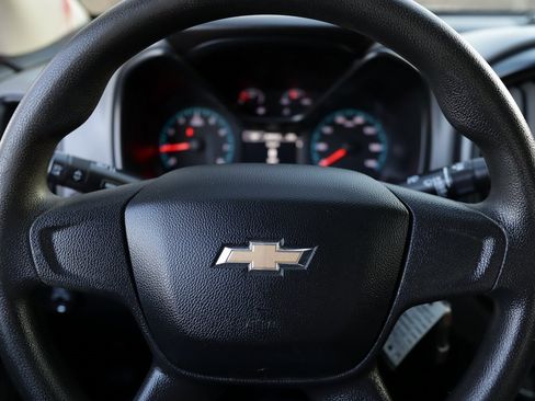 Used 2018 Chevrolet Colorado W/T image 11