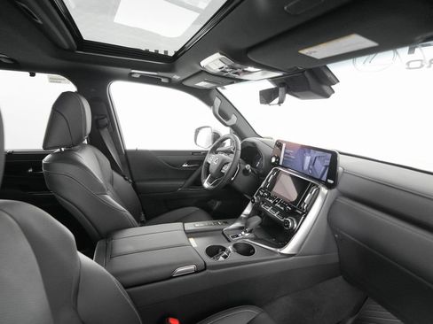 New 2026 Lexus LX 700h Luxury w/ Accessory Package (Z1) AWD/4WD image 18