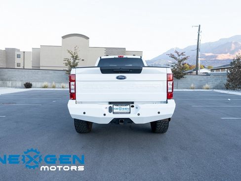 Used 2022 Ford F350 XLT image 29