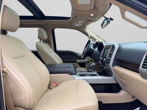 Used 2016 Ford F150 Lariat w/ Equipment Group 501A Mid AWD/4WD image 35