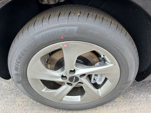 New 2026 Genesis GV70 2.5T image 17