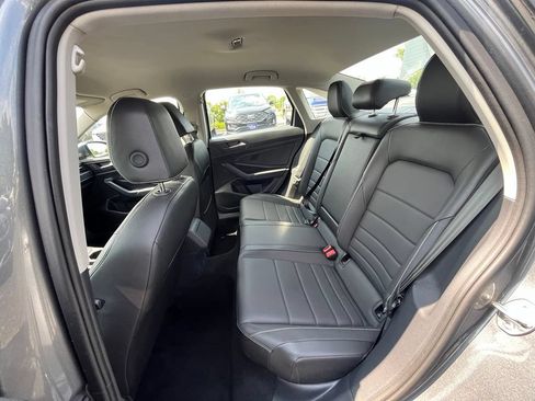 Used 2024 Volkswagen Jetta SE FWD image 24