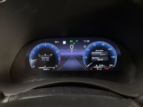 Used 2023 Toyota Highlander Platinum image 8