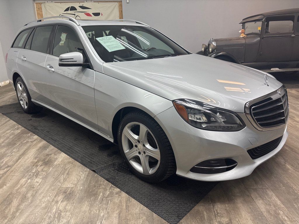Used 2014 Mercedes-Benz E 350 4MATIC Wagon image 5