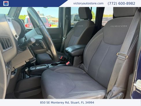 Used 2013 Jeep Wrangler Unlimited Rubicon w/ Connectivity Group AWD/4WD image 13