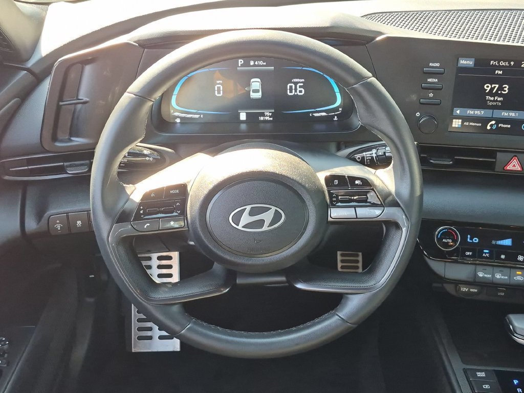Used 2026 Hyundai Elantra Sport FWD image 23