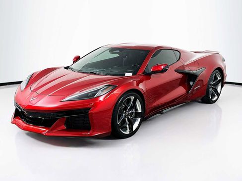 Used 2025 Chevrolet Corvette Z06 w/ Chrome Exterior Badge Package image 1