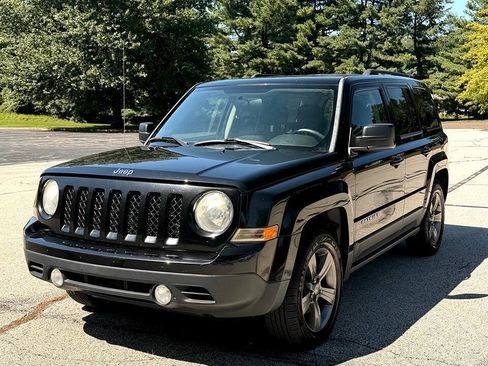 Used 2014 Jeep Patriot High Altitude FWD image 1