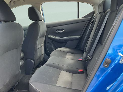 Used 2021 Nissan Sentra SV FWD image 10
