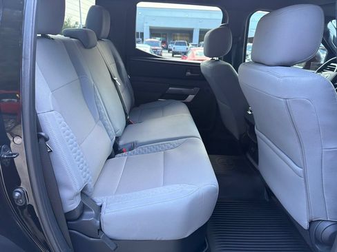 Used 2025 Toyota Tundra SR5 w/ SR5 Convenience Package AWD/4WD image 28