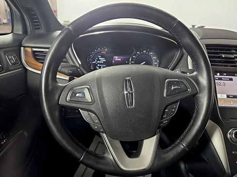 Certified 2019 Lincoln MKC Reserve w/ MKC Climate Package image 20