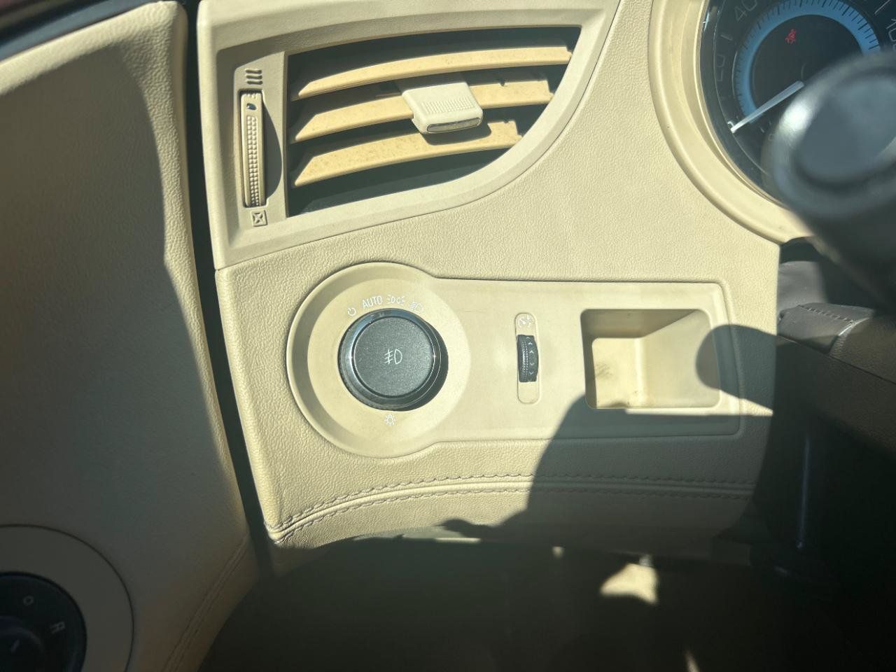 Used 2011 Buick LaCrosse CXL FWD image 15