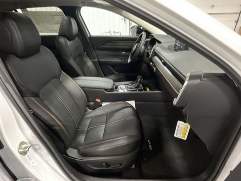 Certified 2025 MAZDA CX-50 AWD 2.5 Turbo w/ Weather Package image 30