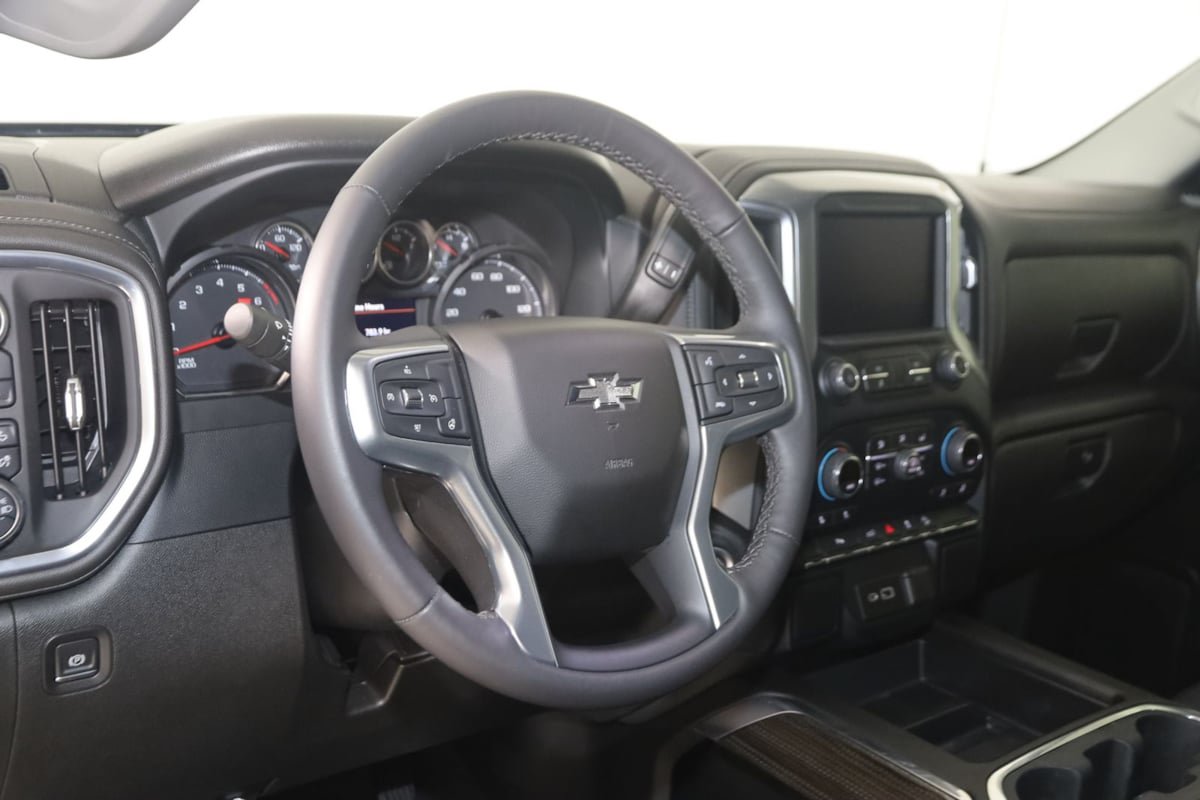 Used 2022 Chevrolet Silverado 1500 LT Trail Boss w/ Safety Package AWD/4WD image 6