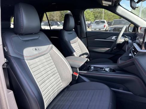 New 2026 Ford Explorer ST-Line image 13