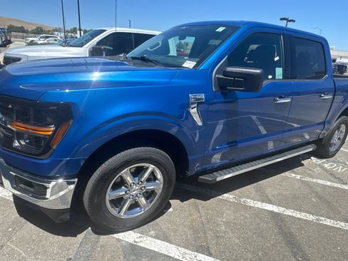 Used 2025 Ford F150 XLT w/ Equipment Group 301A Standard RWD image 8