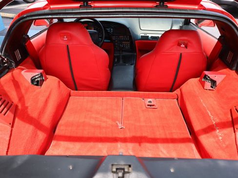 Used 1996 Chevrolet Corvette Coupe image 12