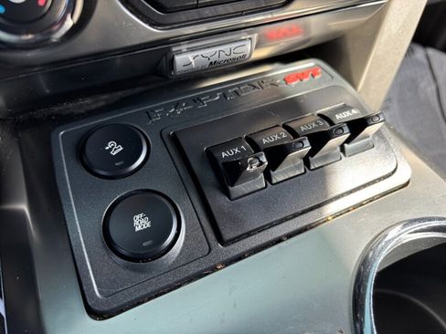 Used 2013 Ford F150 Raptor w/ Luxury Equipment Group image 20