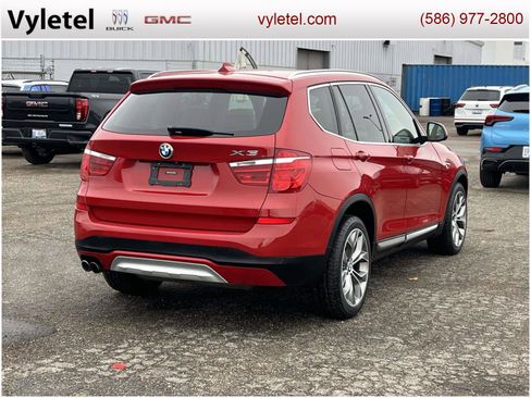 Used 2015 BMW X3 xDrive28i image 3
