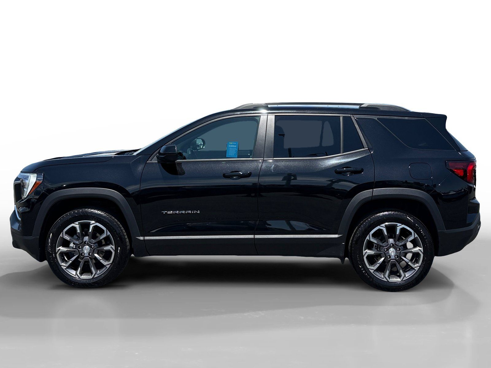 Used 2026 GMC Terrain Elevation w/ Elevation Premium Package FWD image 2