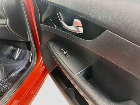 Used 2019 Kia Forte EX w/ Option Group 020 FWD image 31