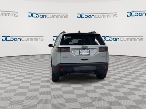 New 2026 Jeep Cherokee Laredo AWD/4WD image 7