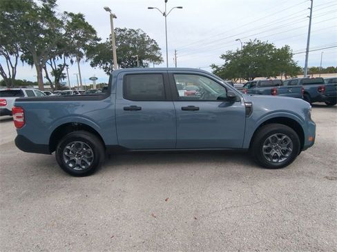 New 2025 Ford Maverick XLT w/ XLT Luxury Package image 4