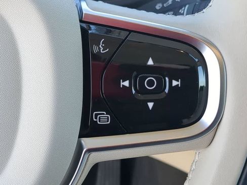 Certified 2025 Volvo XC60 T8 Core w/ Protection Package Premier image 23