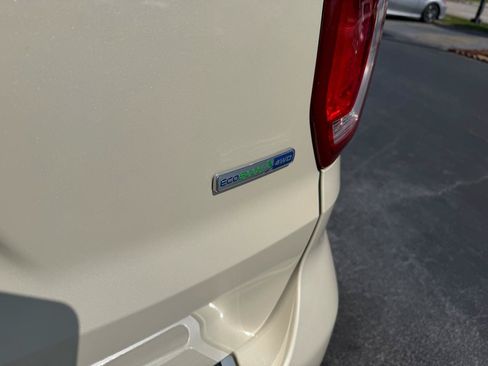 Used 2018 Ford Explorer Platinum AWD/4WD image 35