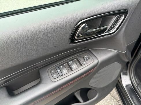 Used 2025 Dodge Durango GT AWD/4WD image 11