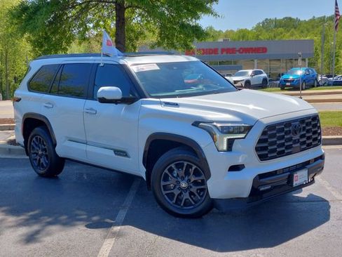 Certified 2025 Toyota Sequoia Platinum AWD/4WD image 2