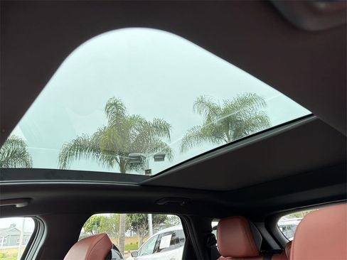 Used 2023 Kia Sportage SX Prestige image 6