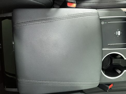 Used 2024 Acura MDX SH-AWD image 23