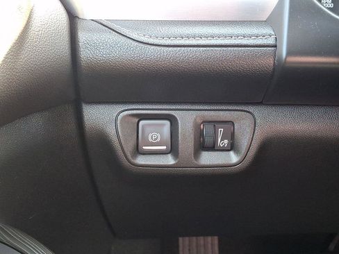 Used 2019 GMC Acadia SLT image 25