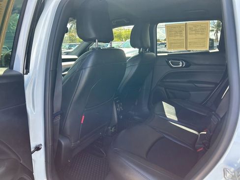 Used 2024 Jeep Compass Trailhawk image 34