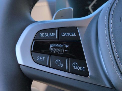 Used 2026 BMW X5 xDrive40i w/ M Sport Package AWD/4WD image 25