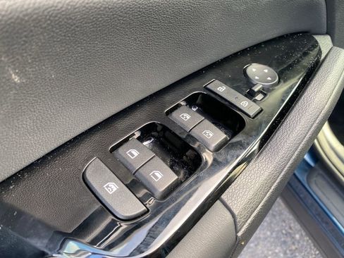 New 2025 Kia Sportage X-Line Prestige AWD/4WD image 11