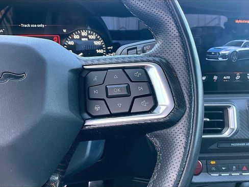 Used 2025 Ford Mustang GT Premium image 15