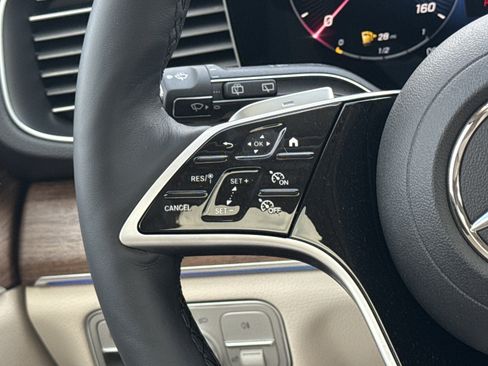 New 2026 Mercedes-Benz GLE 350 4MATIC image 19