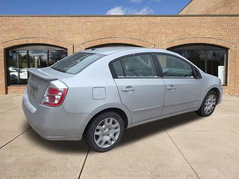 Used 2011 Nissan Sentra 2.0 S image 3