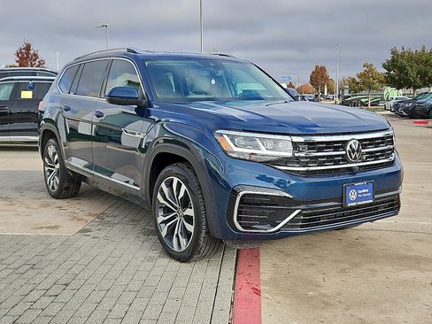 Certified 2023 Volkswagen Atlas SEL Premium image 4