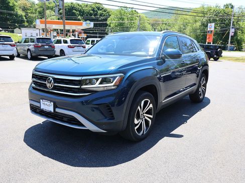 Used 2022 Volkswagen Atlas Cross Sport SEL AWD/4WD image 3