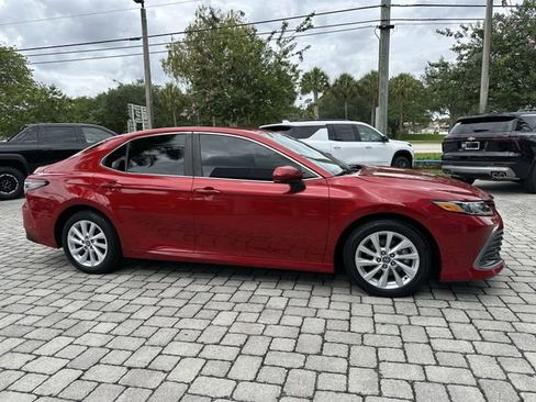 Used 2023 Toyota Camry LE FWD image 19