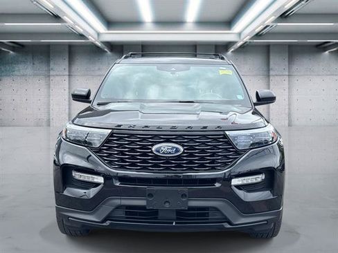 Used 2023 Ford Explorer ST-Line w/ Class IV Trailer Tow Package image 2